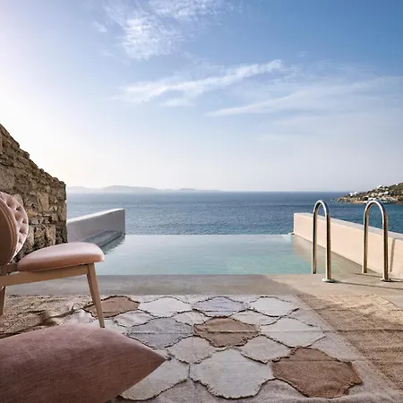 Amazon Mykonos Suites & Spa Agios Ioannis Diakoftis Exterior photo