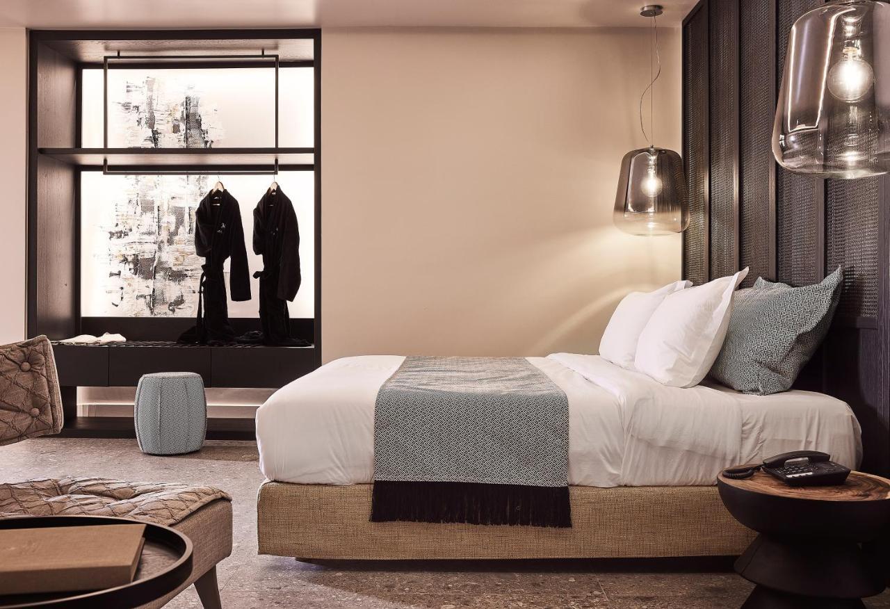 Amazon Mykonos & Hotel