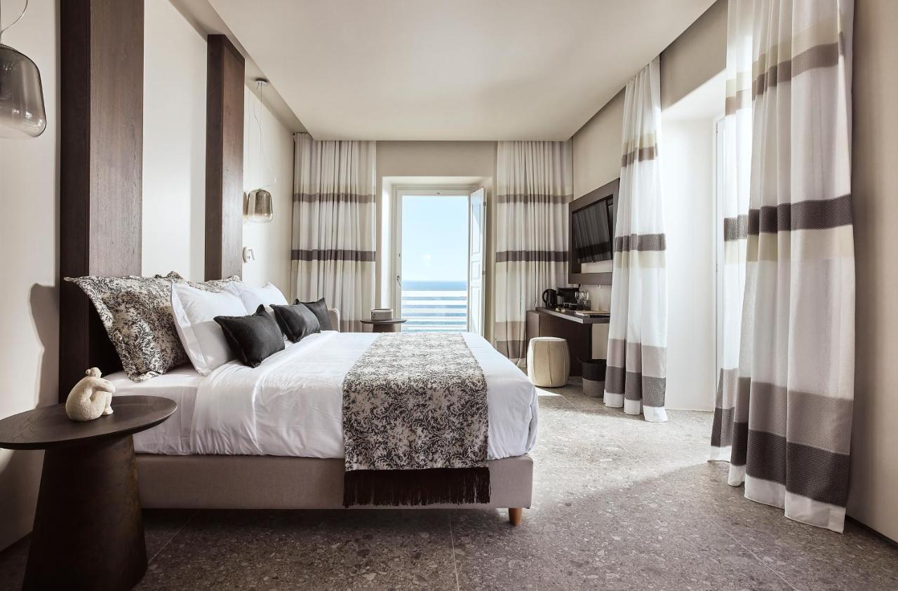Amazon Mykonos & Hotel 5*
